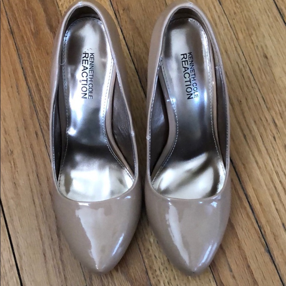 Pumps/heels